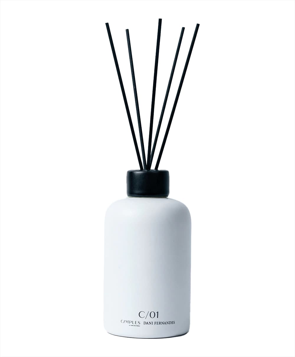 Óleo Difusor de Aromas C/01 250ml Cimples by Carolina Ferraz e Dani Fernandes